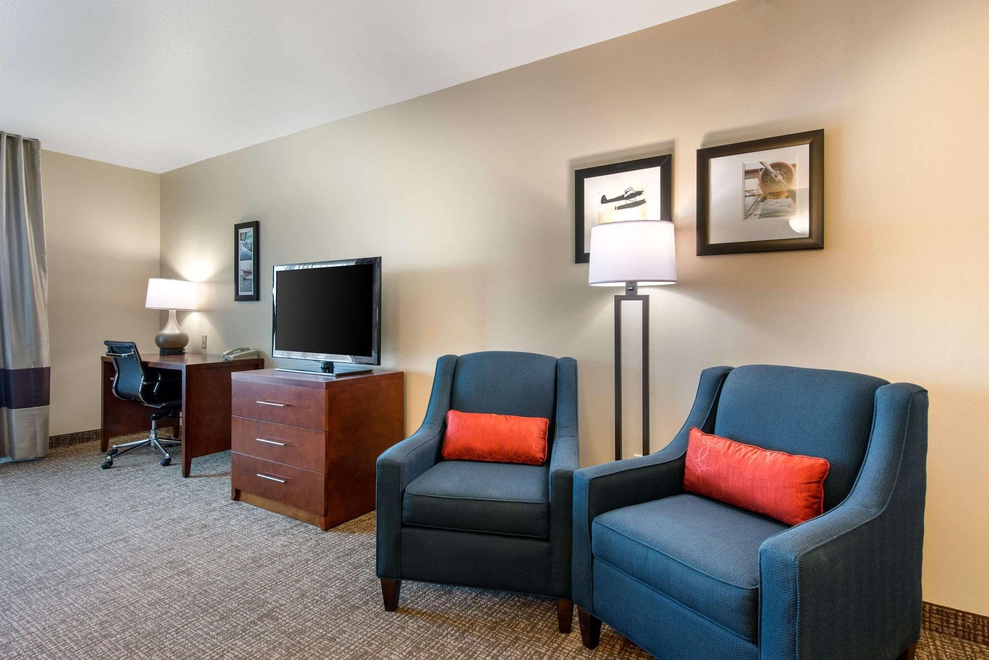 Comfort Inn & Suites Tavares North מראה חיצוני תמונה