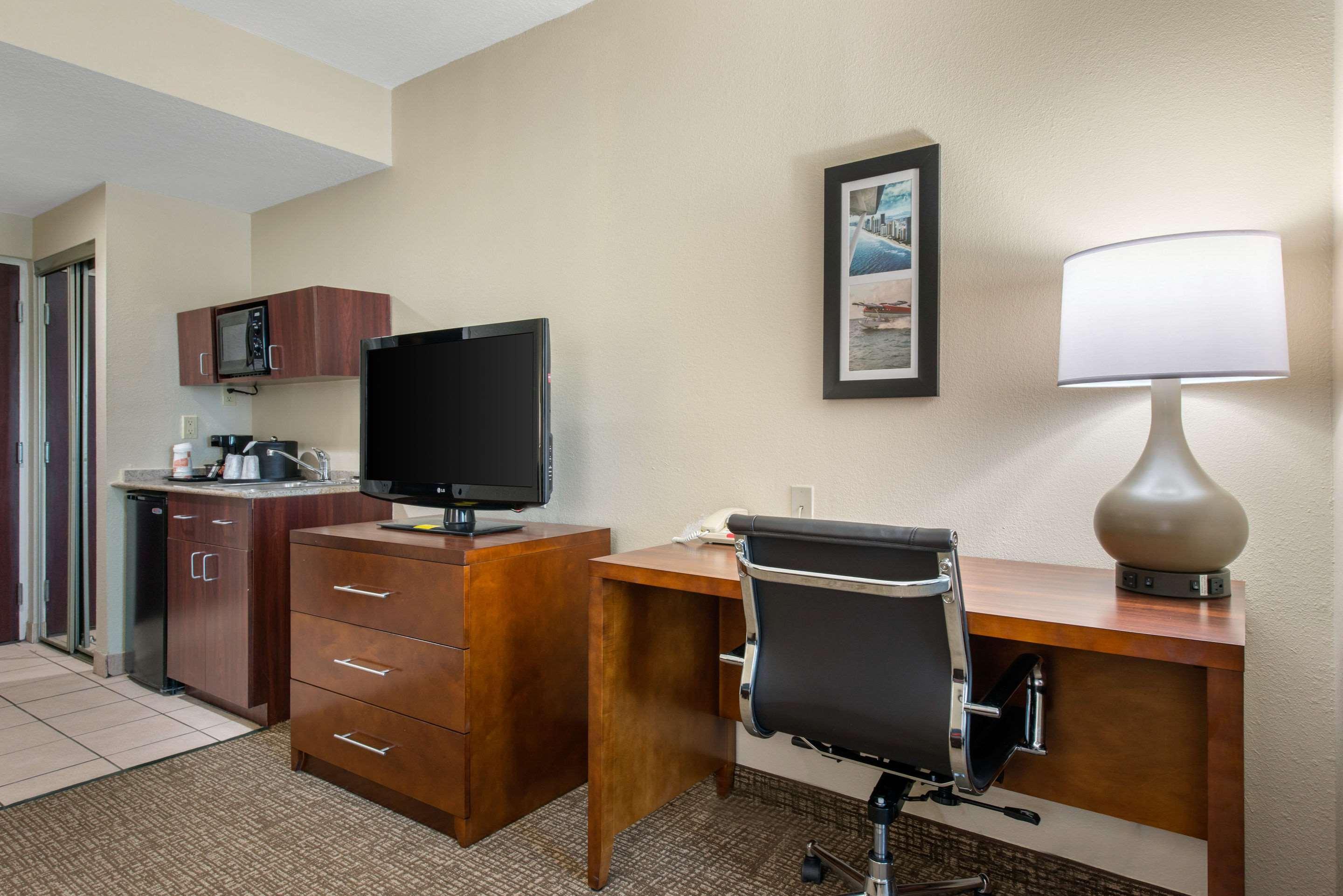 Comfort Inn & Suites Tavares North מראה חיצוני תמונה