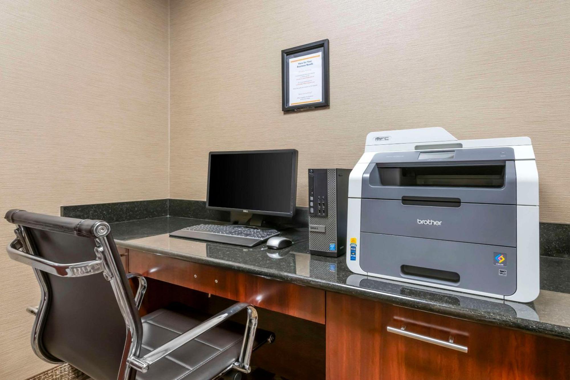 Comfort Inn & Suites Tavares North מראה חיצוני תמונה