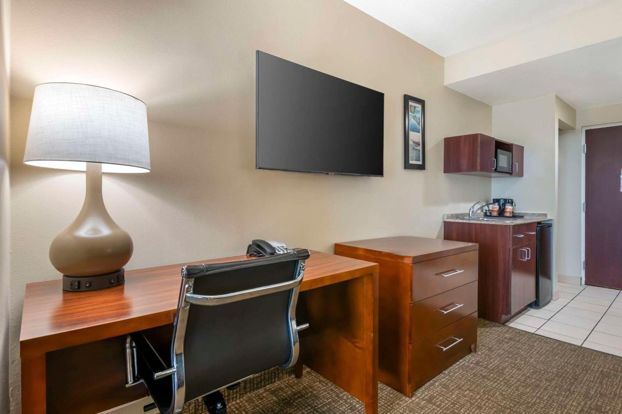 Comfort Inn & Suites Tavares North מראה חיצוני תמונה