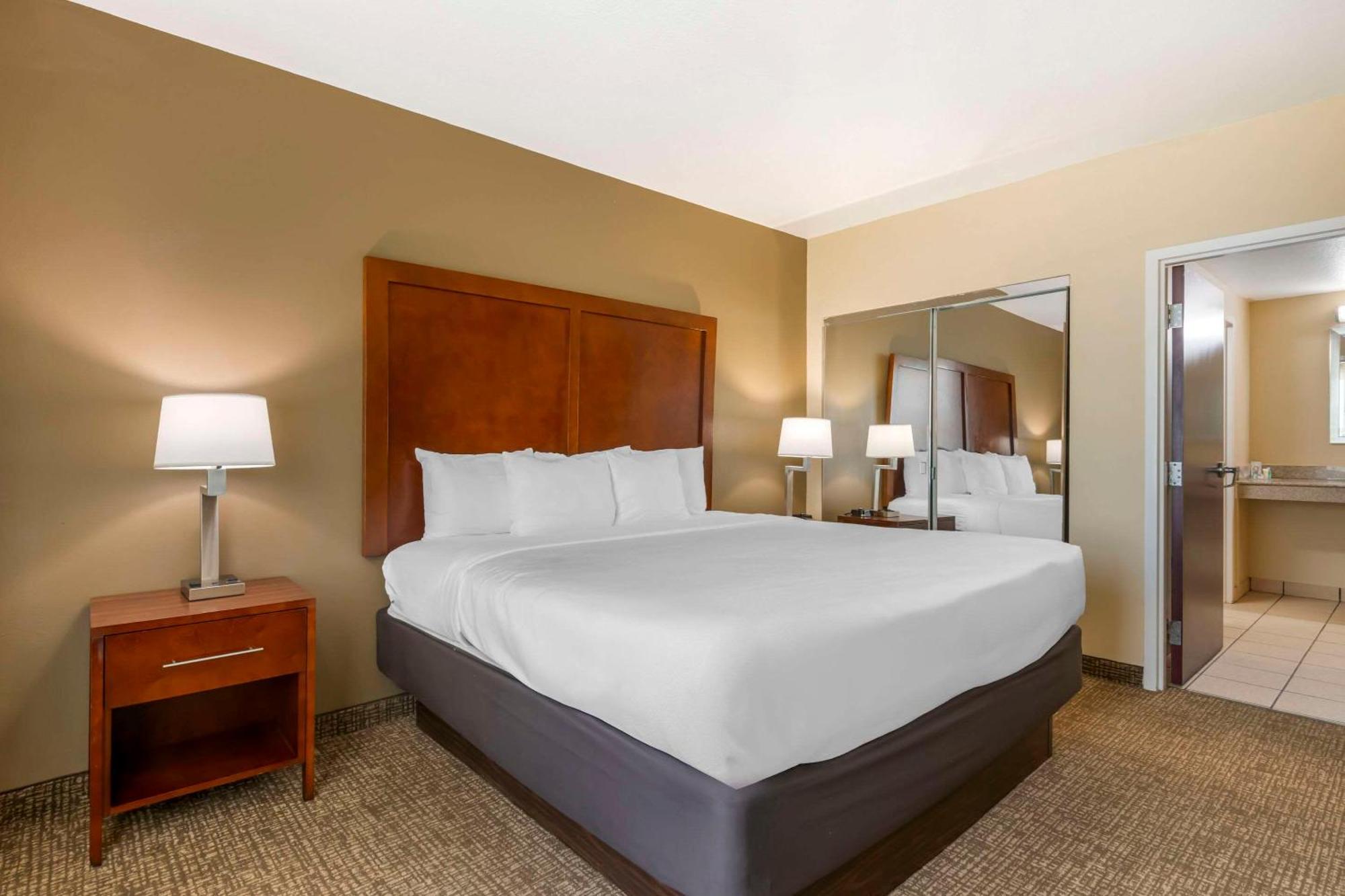 Comfort Inn & Suites Tavares North מראה חיצוני תמונה